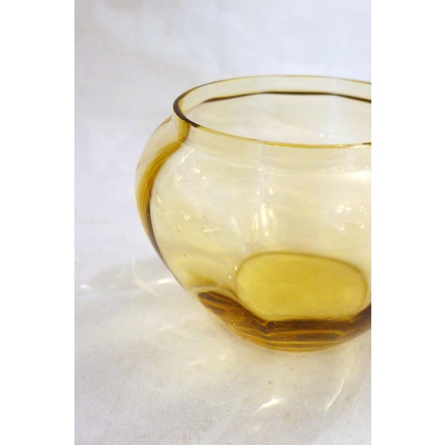 Goldenrod Antique Candy Dish in 2-Tone Blown Glass, 1890s For Sale - Image 8 of 11