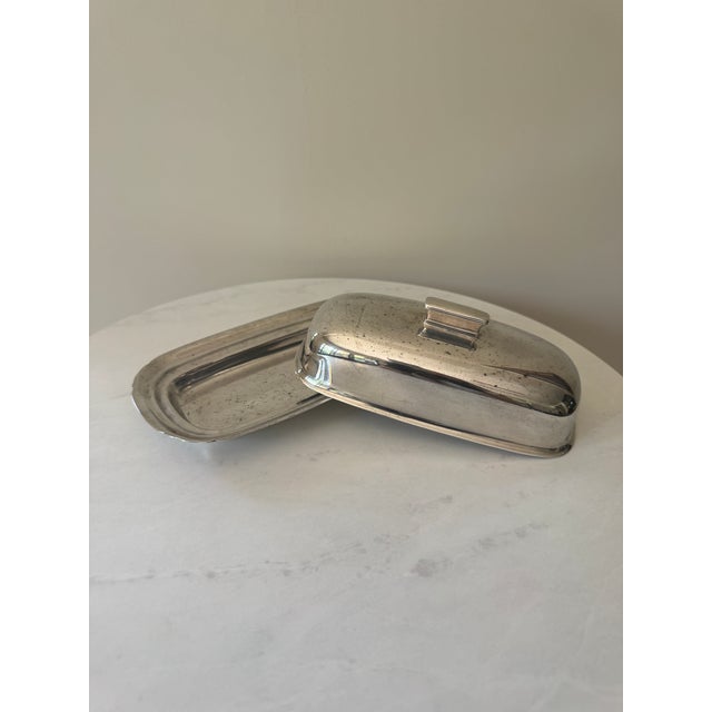 Vintage Reed & Barton Embassy Silver Plate Covered Butter Dish #1142 | Domed Lid | Streamlined MCM Design | No Glass Liner | American Silverplate For Sale In New York - Image 6 of 8