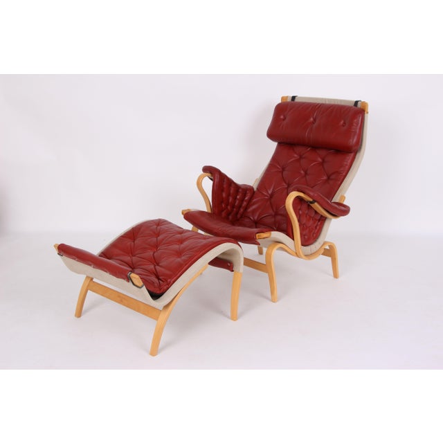 Set of Pernilla Lounge Chair and Ottoman by Bruno Mathsson for Dux, 1970s For Sale - Image 3 of 14