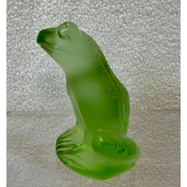 Lalique France Crystal Frog Lime Green Signed Figurine Paperweight Rainette For Sale In Los Angeles - Image 6 of 9