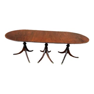 George III Style Mahogany Inlaid 3 Pedestal Dining Table. Antique Circa 1920-1930. For Sale