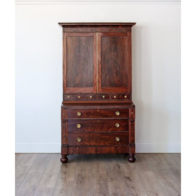 American American Classical Empire Figured Mahogany Secretary Bookcase, Circa 1840–1850 For Sale - Image 3 of 5