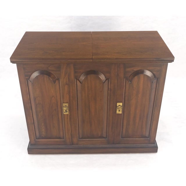 Solid Cherry Raised Panel Doors Liquor Bar Serving Flip Top Cabinet MINT!