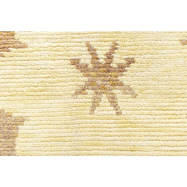Early 21st Century Modern Abstract Soft Beige Handmade Rug by Doris Leslie Blau For Sale - Image 5 of 10