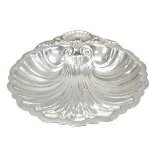 Vintage English Regency Style Silver Plated Small Clam Shell Trinket Dish For Sale
