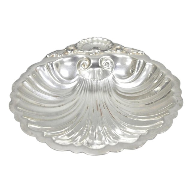 Vintage English Regency Style Silver Plated Small Clam Shell Trinket Dish For Sale