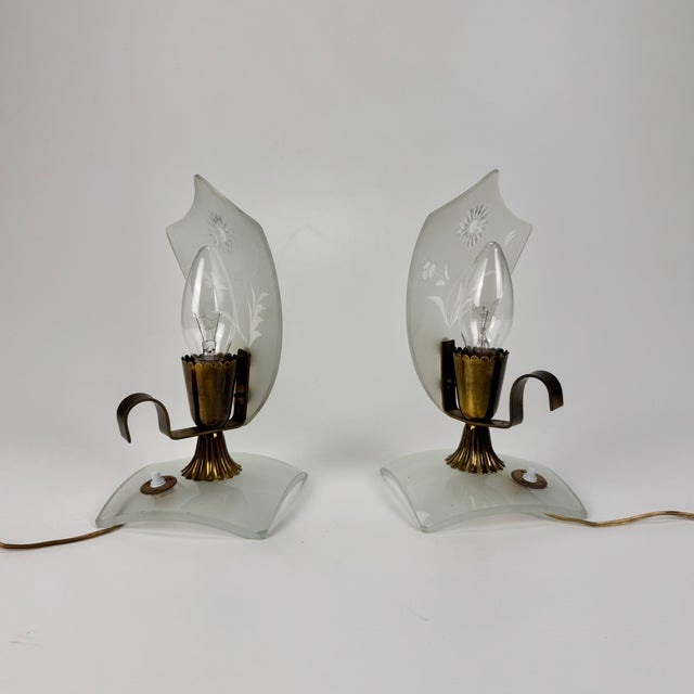 Metal Small Italian Frosted Engraved Glass Bedside Lamps, 1940s, Set of 2 For Sale - Image 7 of 10