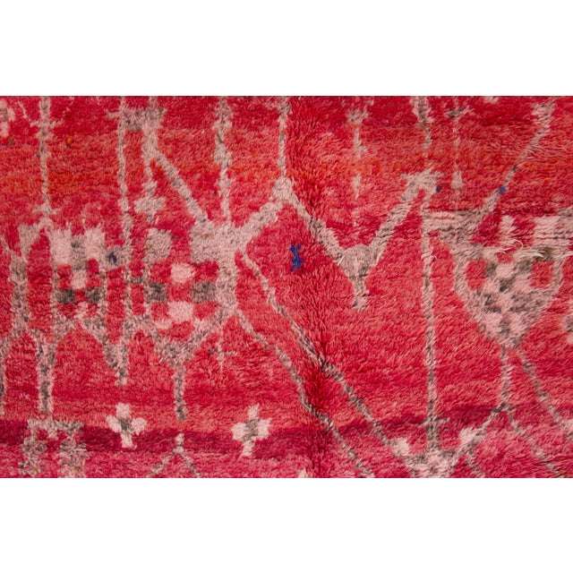 1950s Vintage Moroccan Berber Wool Runner With Tribal Design by Rug & Kilim, 1950-1959 For Sale - Image 5 of 9