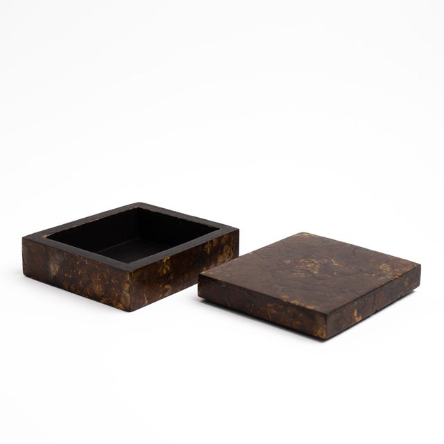 Vintage Tessellated Coconut Shell Lidded Box For Sale In New York - Image 6 of 15