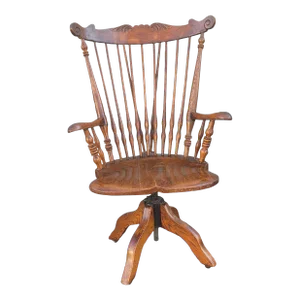 1930s Fiddleback Oak Windsor Style Tilting and Rolling Desk Chair With Saddle Seat
