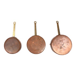 Vintage Copper Measuring Cups With Brass Handles – French Country Style Kitchen Decor, Set of 3 For Sale