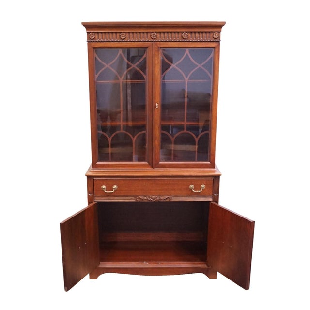 Wood Vintage Antique Solid Mahogany Traditional Duncan Phyfe Inspired 39" China Cabinet 1236 For Sale - Image 7 of 15
