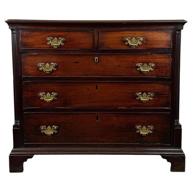 18th Century Georgian Mahogany Chest of Drawers For Sale - Image 12 of 12