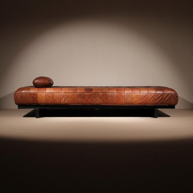 DS-80 Daybed in Cognac Patchwork Leather from de Sede, 1970s For Sale - Image 6 of 18