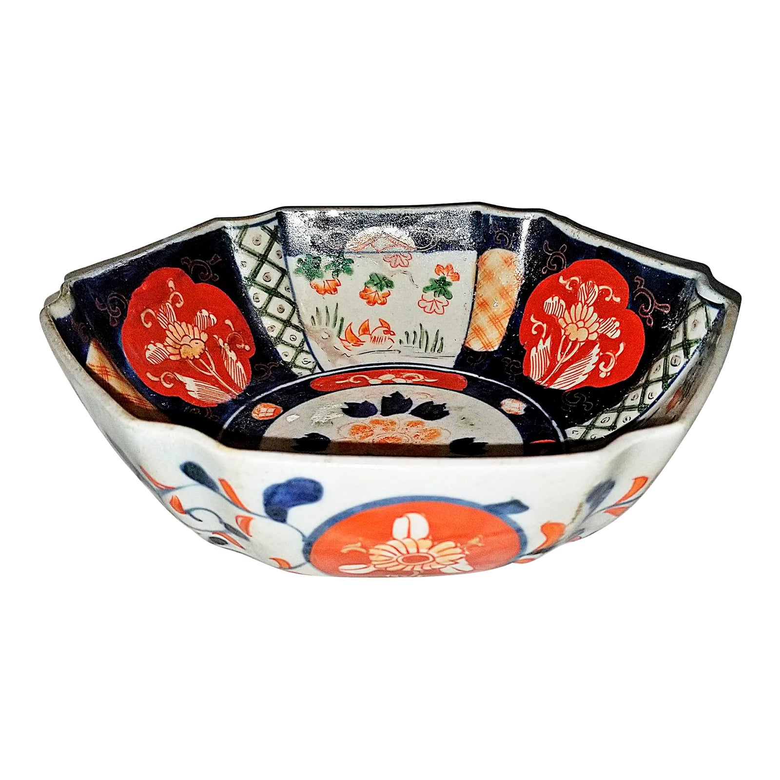 Antique Japanese Imari Scalloped Bowl | Chairish