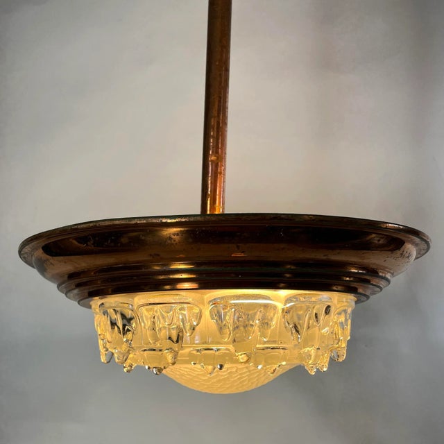 1930s 1930s French Art Deco Ezan Copper & Stalactite Glass Pendant Light – Rewired for u.s. Use For Sale - Image 5 of 8