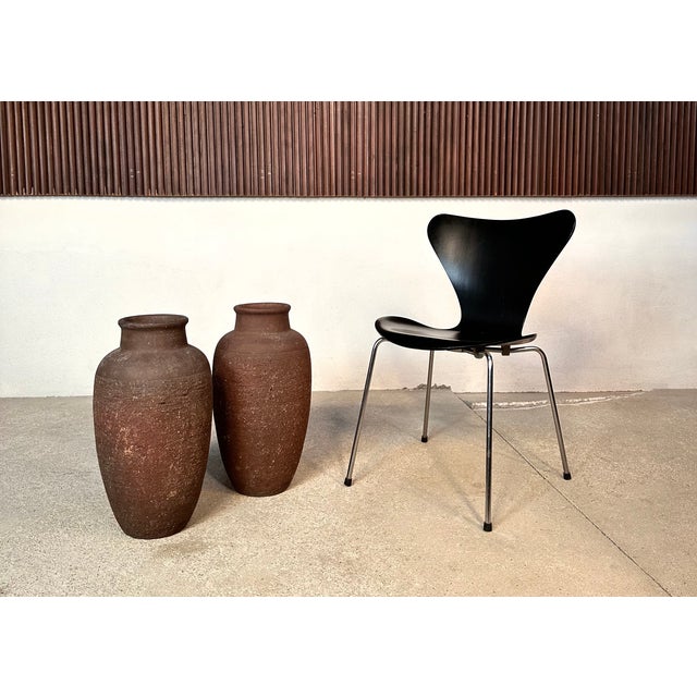 1950s Large Handcrafted Amphora-Shaped Terracotta Ceramic Floor Vases, Germany 1950s, Set of 2 For Sale - Image 5 of 18