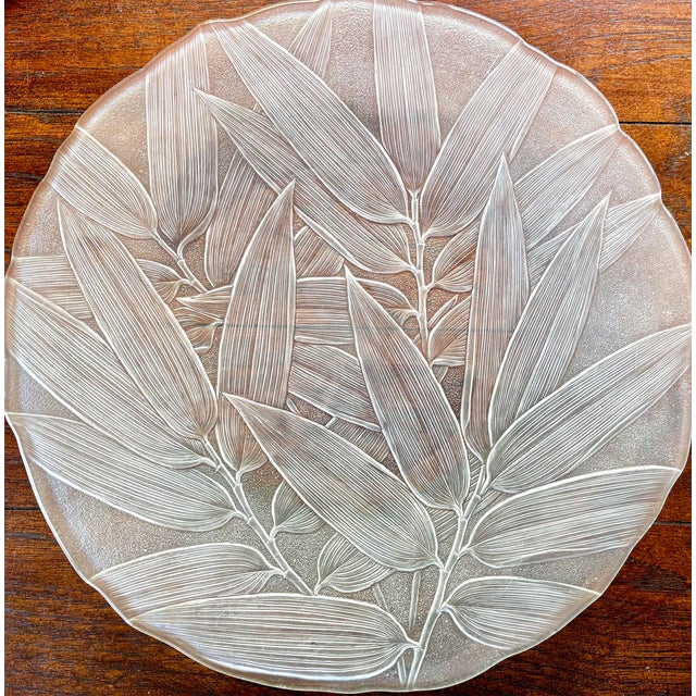Stunning vintage frosted glass platter by Mikasa. Featuring beautifully embossed bamboo leaves, this extra-large round...