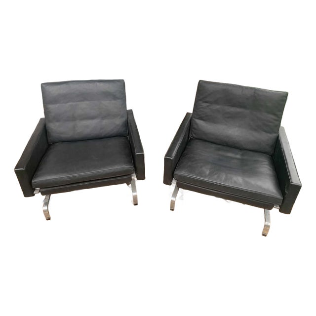 Pair of Vintage 1988 Danish Fritz Hansen Black Leather Lounge Chairs For Sale