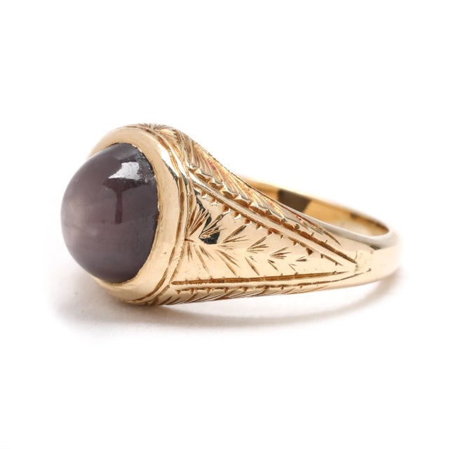Vintage Engraved Star Sapphire Ring, 13-14k Yellow Gold, Ring Size 3.5, Art Deco For Sale - Image 4 of 6