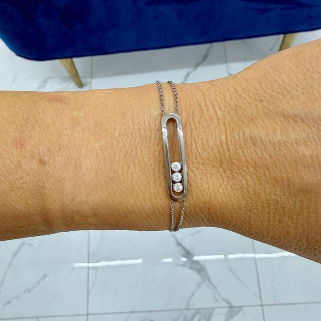 Messika Paris Move Classique Large Model 18k White Gold 0.25ctw Bar Bracelet For Sale - Image 10 of 10