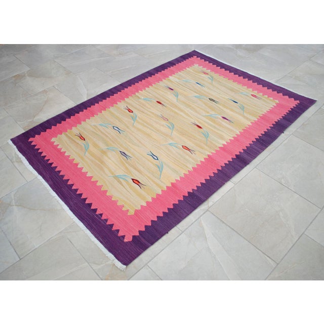 2020s Turkish Silk Rug Kilim Hand Woven Tulips Motif Oushak Area Rug - 3′11″ × 5′7″ For Sale - Image 5 of 17