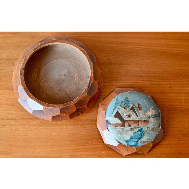 Mid-20th Century Carved Wooden Lidded Box, 1960s For Sale - Image 3 of 10