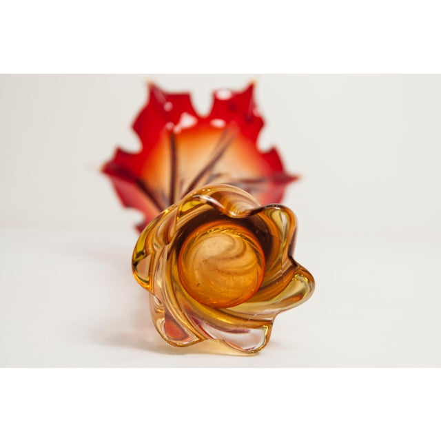 Orange and Red Murano Glass Vase from Fratelli Toso, 1960s For Sale - Image 4 of 15
