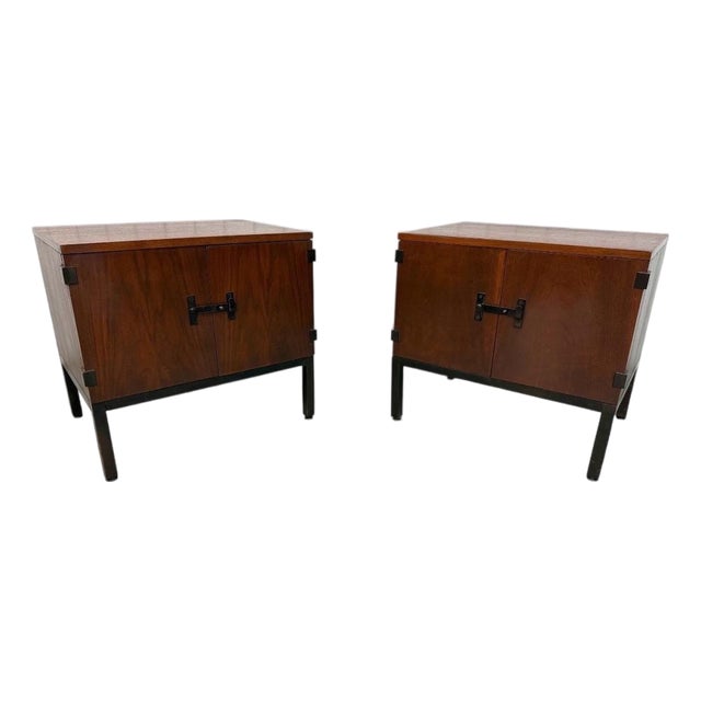 Mid-Century Modern Directional for Milo Baughman Walnut Nightstands - Set of 2 For Sale
