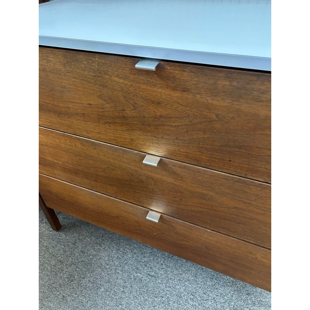 Wood Florence Knoll Walnut + White Laminate 3 Drawer Chest C1960 For Sale - Image 7 of 10
