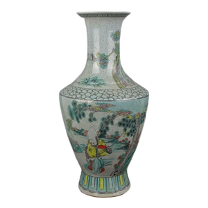 Chinese Vintage Porcelain Vase Qing Dynasty Qianlong Marked Crackle Glaze Famille Verte Porcelain Vase Hand Painted Figures Pattern