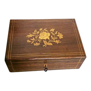 Late 19th Century Napoleon III Style Walnut Table Box