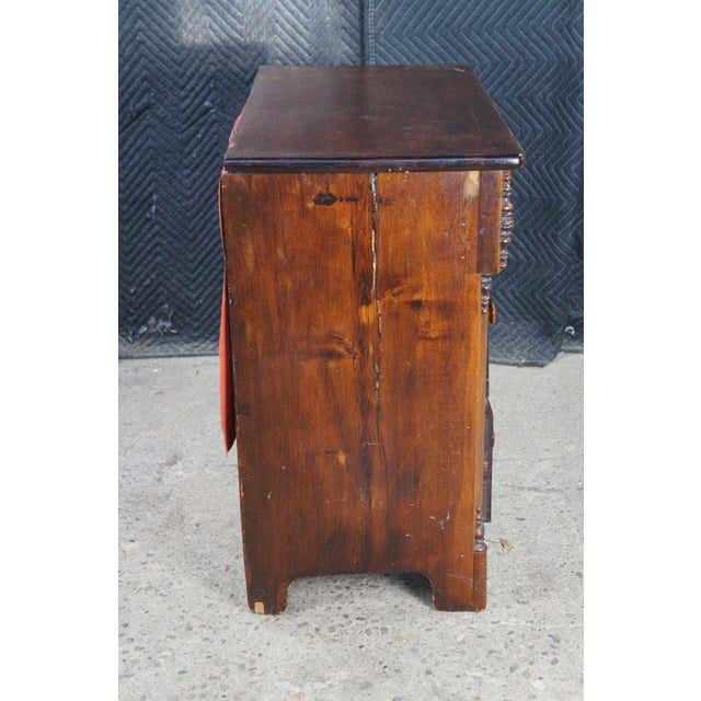 Antique American Victorian 2 Over 2 Walnut Chest of Drawers Dresser Washstand For Sale - Image 11 of 14