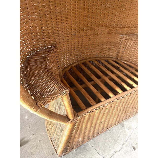 McGuire Early 20th Century Woven Willow and Rattan Hooded Settee For Sale - Image 4 of 9