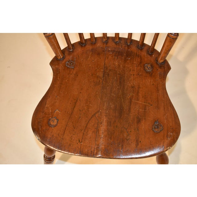19th Century 19th Century American Walnut Fan Back Windsor Chair For Sale - Image 5 of 10