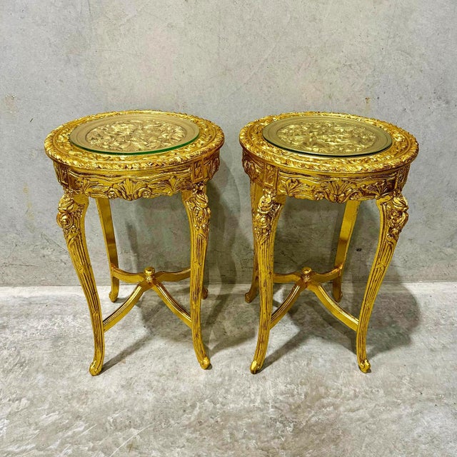 French Style Golden Side Table Set of 2 – Glass Top With Gold Leaf Details For Sale - Image 4 of 5