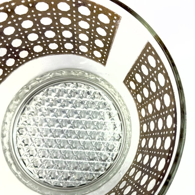 Large Vintage 22k Gold Embellished Glass Canella Ice Bowl by Culver LTD For Sale - Image 9 of 11