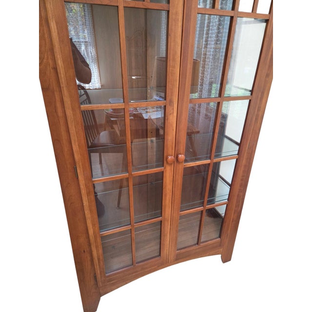 Ethan Allen American Impressions Arts & Crafts Cherry Lighted Curio Cabinet For Sale - Image 14 of 17
