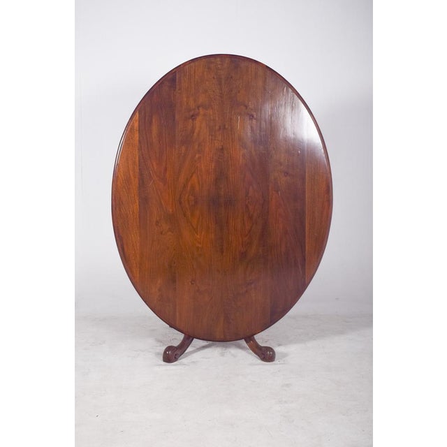 Brown Victorian Oval Dining Table For Sale - Image 8 of 14