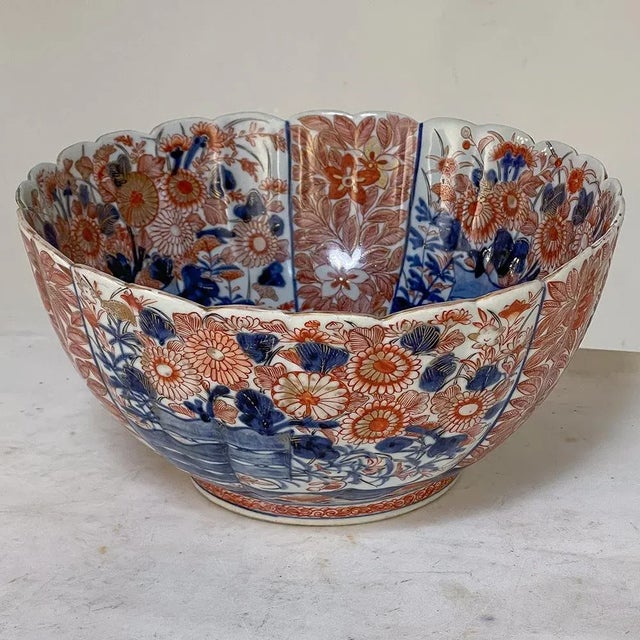 Ceramic 19th Century Imari Hand-Painted Serving Bowl For Sale - Image 7 of 13