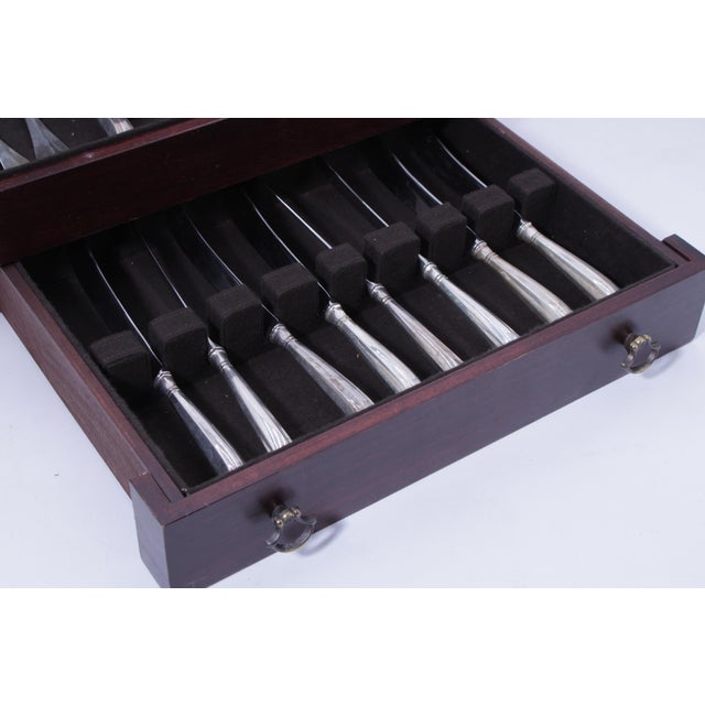 Age: Approx: 40 Years Old Details: Colonial Williamsburg High Quality Construction 39 Pieces Total - Approx: 49 Troy oz....
