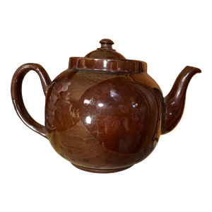 Mid 20th Century “Brown Betty Tea Pot
