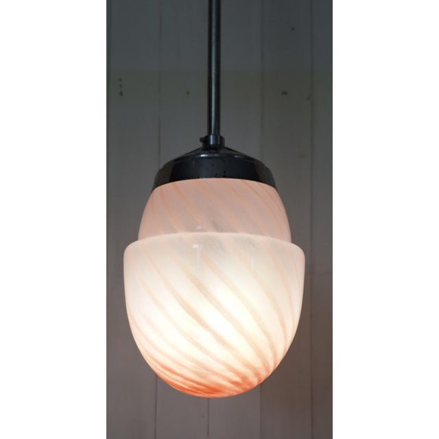 Mid-Century Modern Mid-Century Italian Ceiling Lamp with Chrome-Plated Metal Mounting and Teardrop-Shaped Pink-Tinted Glass Shade, 1960s For Sale - Image 3 of 7