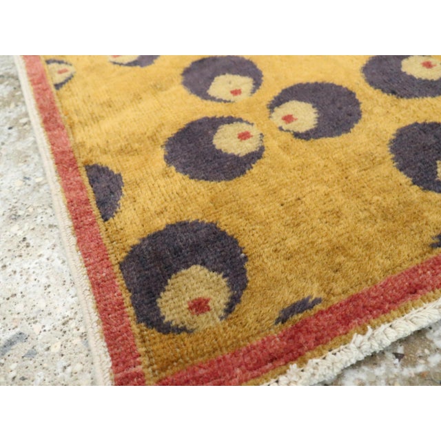 Galerie Shabab Collection Mid-20th Century Turkish Art Deco Throw Rug For Sale In New York - Image 6 of 7