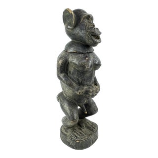 Early 20th Century Baule Monkey Vessel with Lid Côte d'Ivoire For Sale