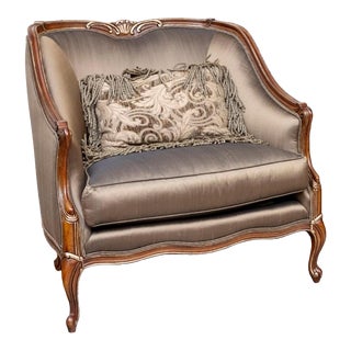 Henredon French Louis XV Style Upholstered Bergere Chair For Sale