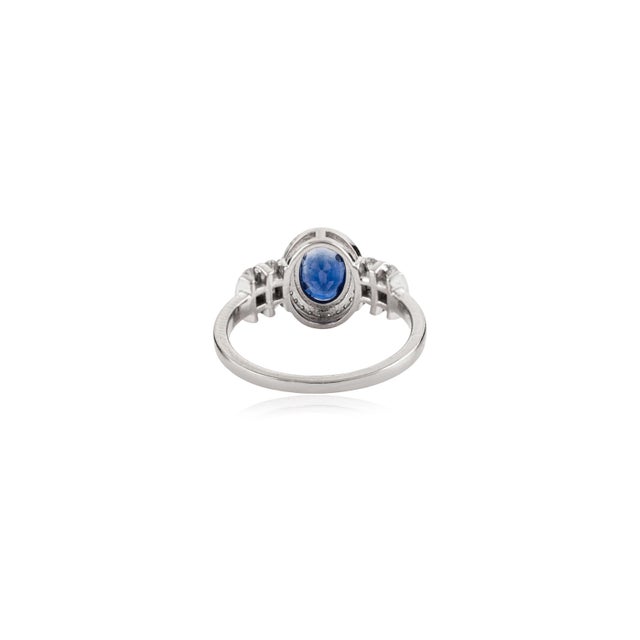Metal 1.33Ct Vivid Blue Sapphire & Diamond Halo Vintage Cluster Ring in 14k Gold Size 7 For Sale - Image 7 of 14
