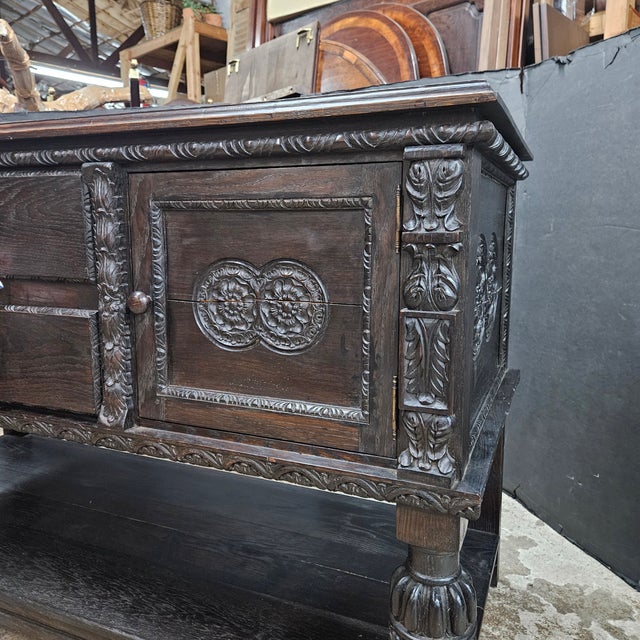 Brown Late 19th Century English Oak Carved Sideboard With Bulbous Legs on Potboard Base For Sale - Image 8 of 18
