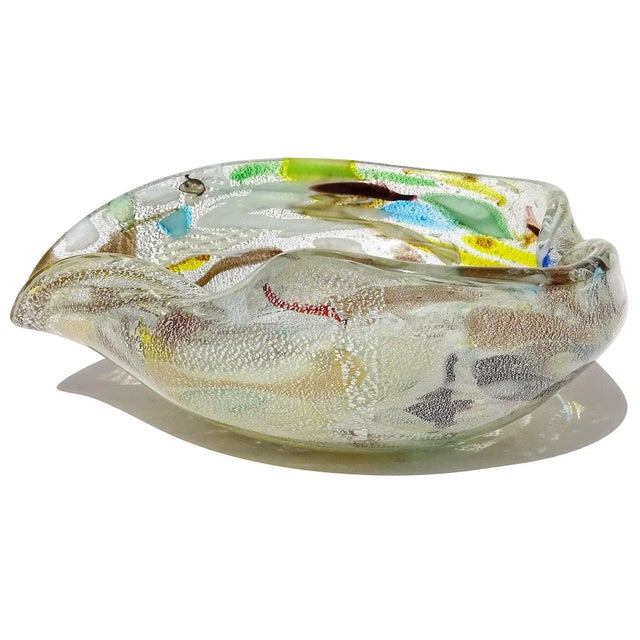 Late 20th Century Vintage Murano Silver Leaf Confetti Cut Canes Ribbons Italian Art Glass Decorative Heart Shape Bowl For Sale - Image 5 of 13