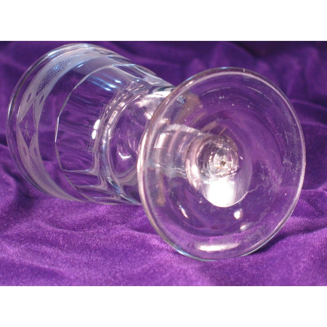 Clear Wine or Rummer Glass Early 19th C. Irish, Engraved Star & Hatch Pattern, Cork Glass Co. For Sale - Image 4 of 9